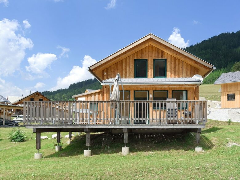 Modern Chalet In Hohentauern With Sauna