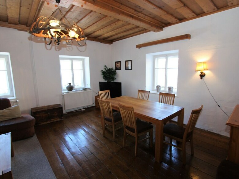 Spacious Holiday Home In Pfaffenberg With Garden