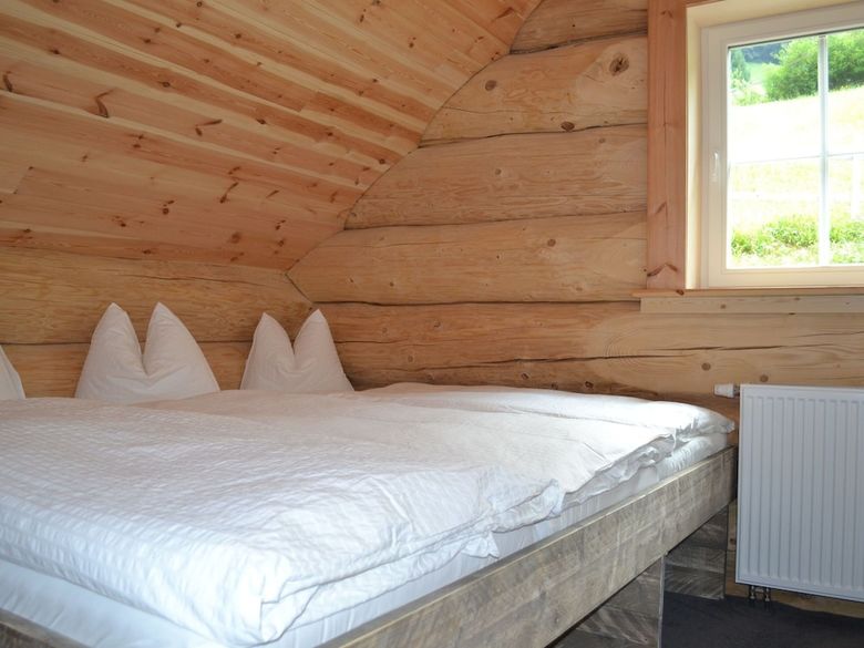 Cozy Chalet In M�rtschach With Private Garden