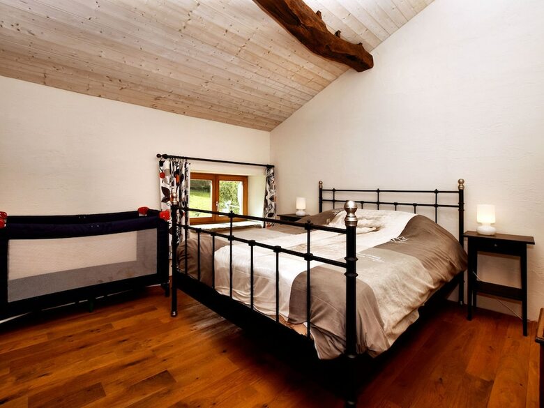 Spacious House In Authentic Ardennes Style With Beautiful, Sunny Garden
