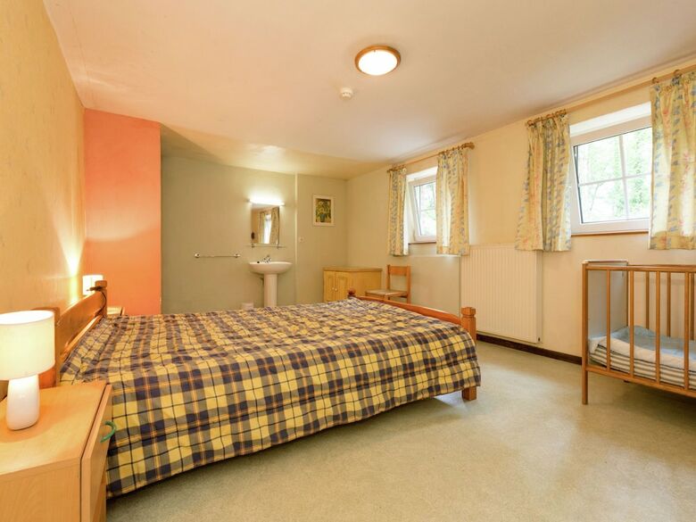 Glorious Holiday Home In W�ris With Jacuzzi