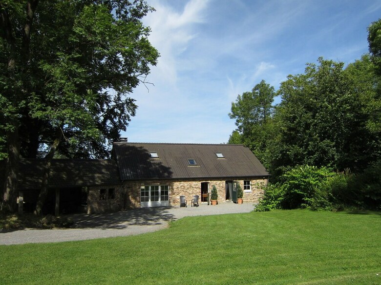 Glorious Holiday Home In W�ris With Jacuzzi