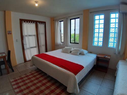 Hostal El Bamb� Galapagos Inn