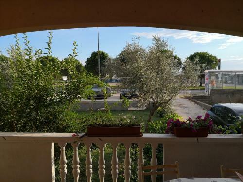 Apartments Mladenka 20m From Marina!