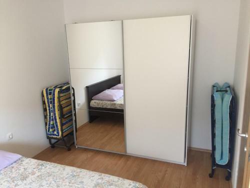 Apartments Mladenka 20m From Marina!