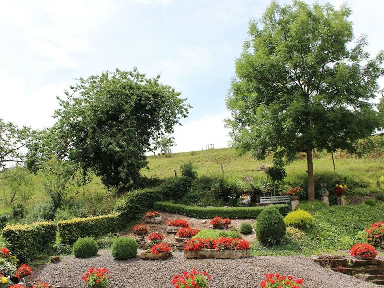 Peaceful Apartment In Pl�tscheid Eifel Near Forest