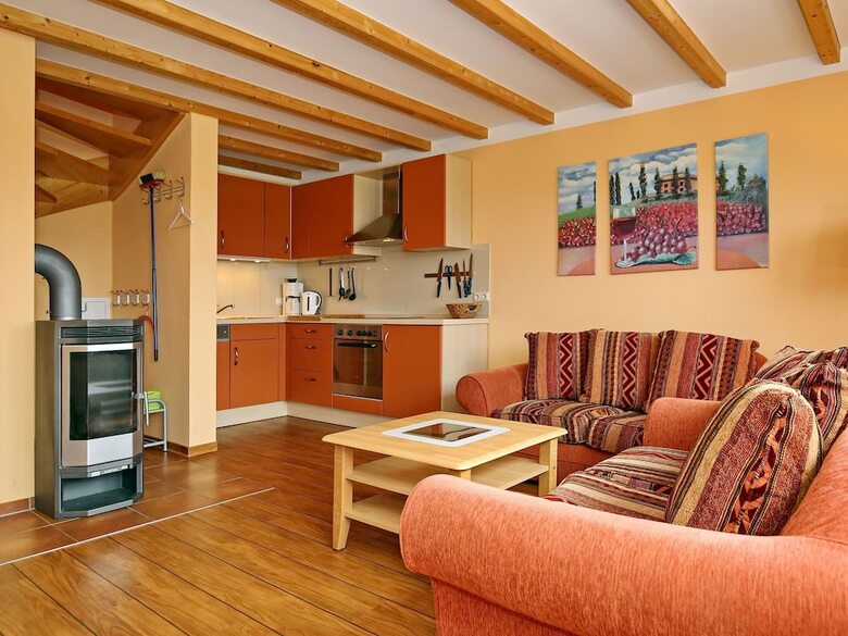 Pleasing Apartment In K�hlungsborn With Terrace