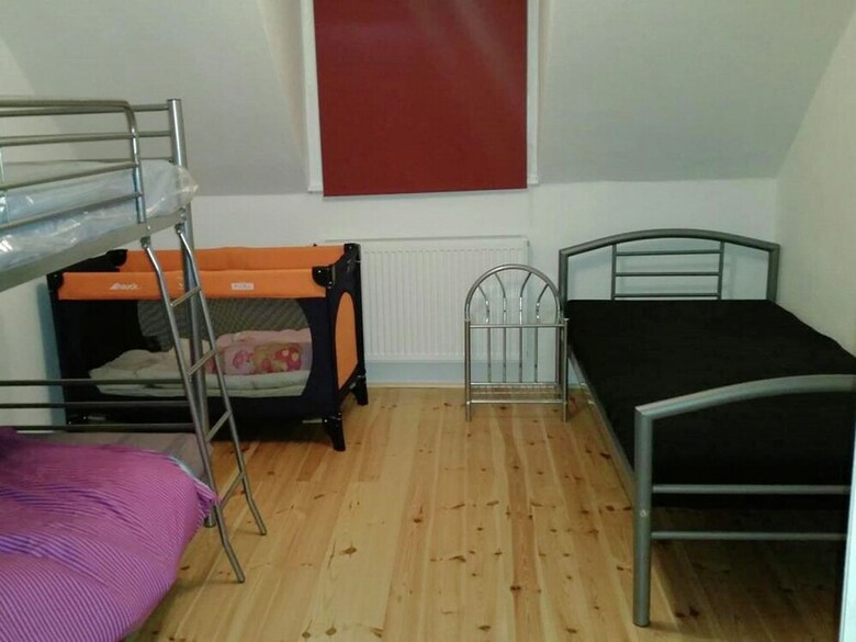 Spacious Apartment In Upper Harz Near River