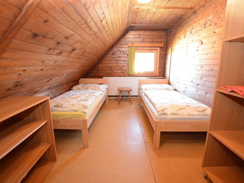 Authentic Log Cabin With Fireplace. Only 300m To The Ski Slope, Unobstructed View!