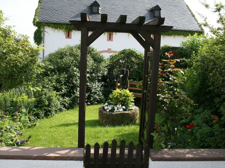 Holiday Home In Ittel With Balcony, Heating, Bbq, Parking