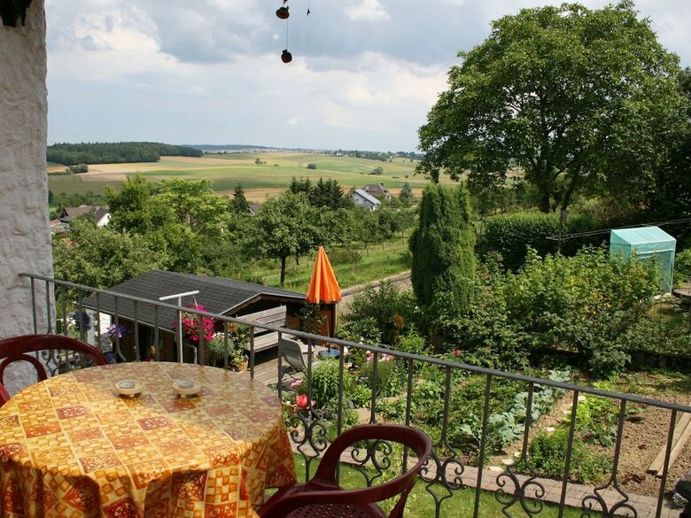 Holiday Home In Ittel With Balcony, Heating, Bbq, Parking
