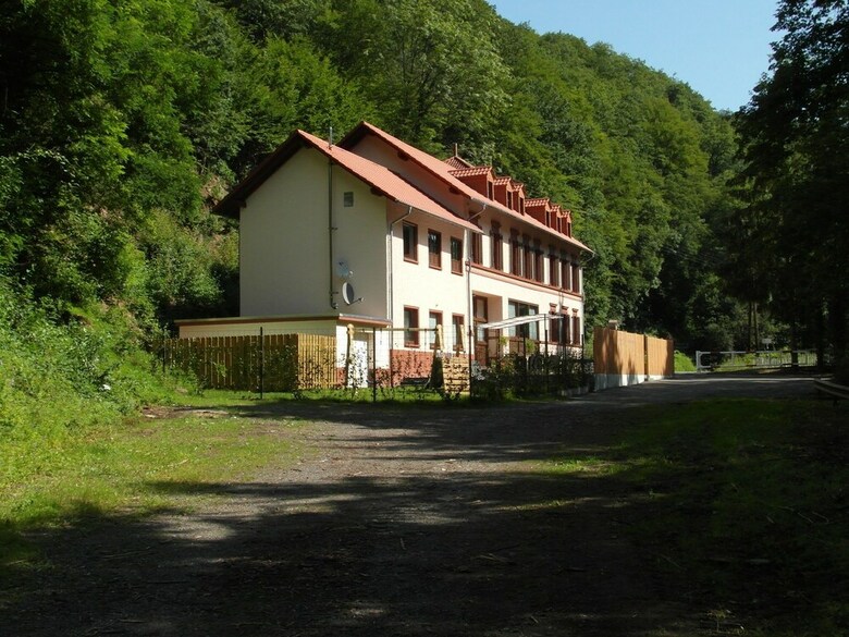 Modern Holiday Home In R�hl With Private Pool
