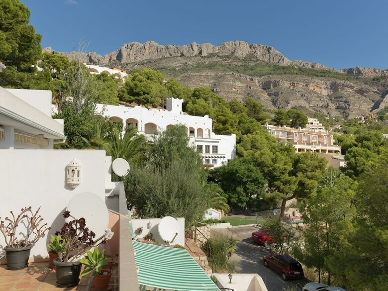 Fantastic Apartment In Altea With Swimming Pool
