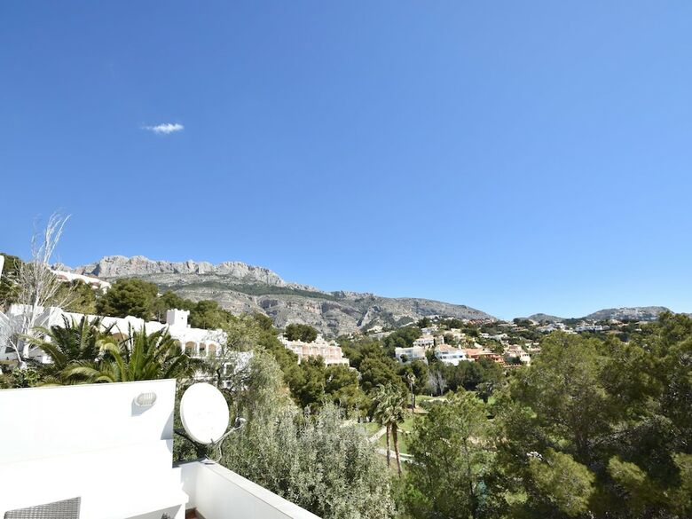 Fantastic Apartment In Altea With Swimming Pool