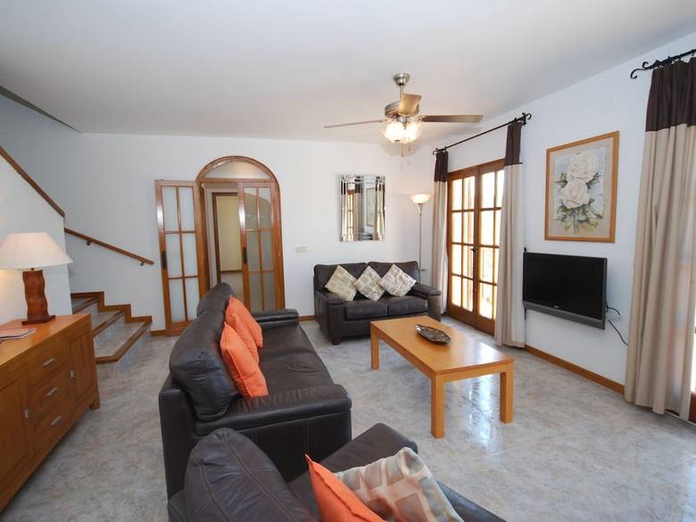 Deluxe Villa In Calonge With Private Pool