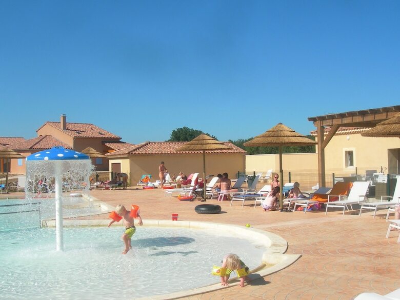 Luxurious Holiday Home In Sampzon With Private Terrace
