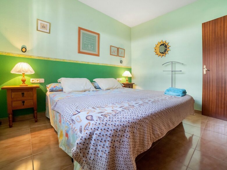 Stylish Holiday Home In El Mas Mel By The Forest