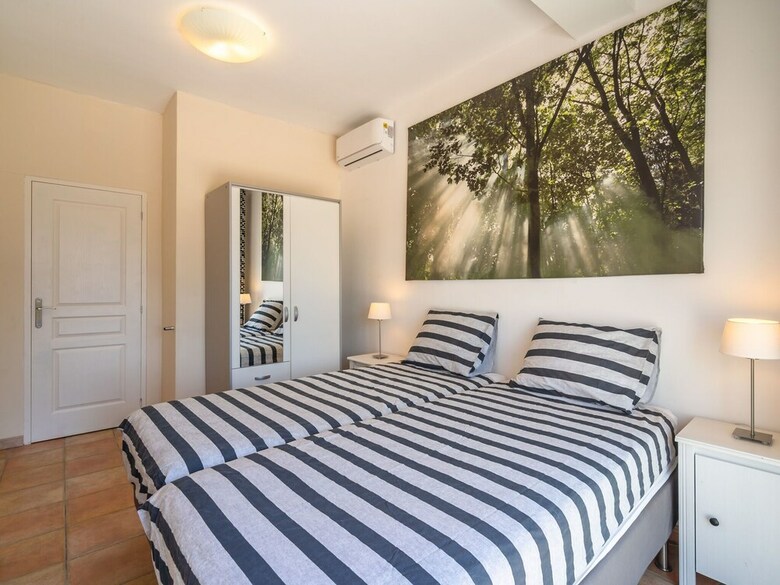 Luxury Villa With Private Swimming Pool In Escales