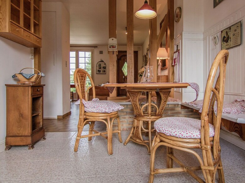 Cozy Villa In Saint-bonnet-la-rivi�re With Swimming Pool
