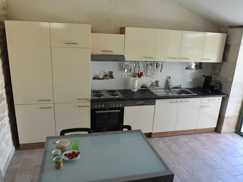 Luxurious Villa With Swimming Pool In Languedoc-roussillon