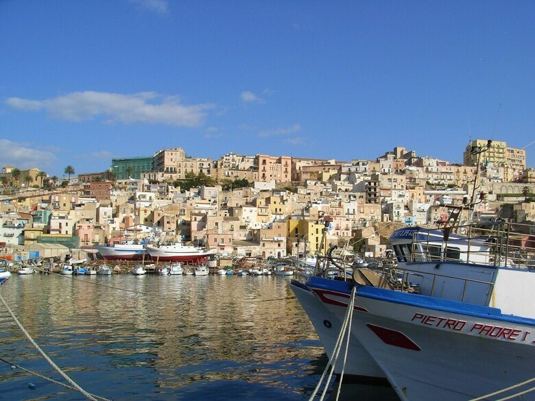 Apartamento Holiday Home In Sciacca With Veranda, Terrace, Bbq, Storage