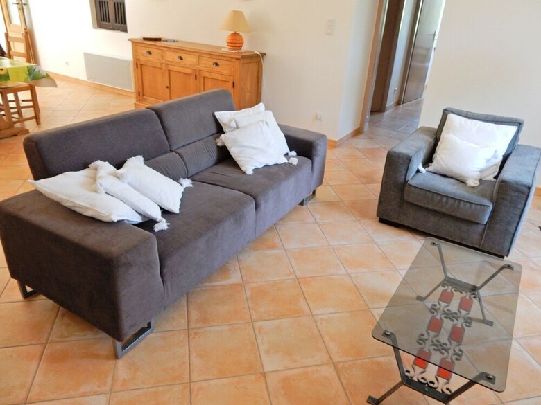 Charming Holiday Home In Montclus With Terrace