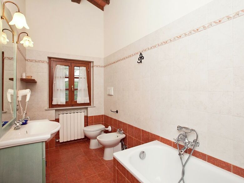 Spacious Holiday Home In Bucine With Private Pool
