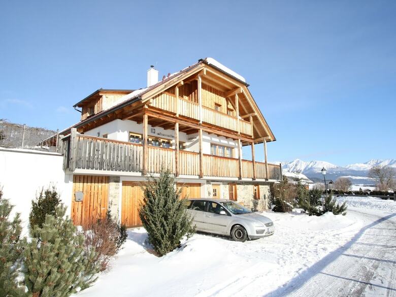 Plush Valley-view Chalet In Mauterndorf With Sauna