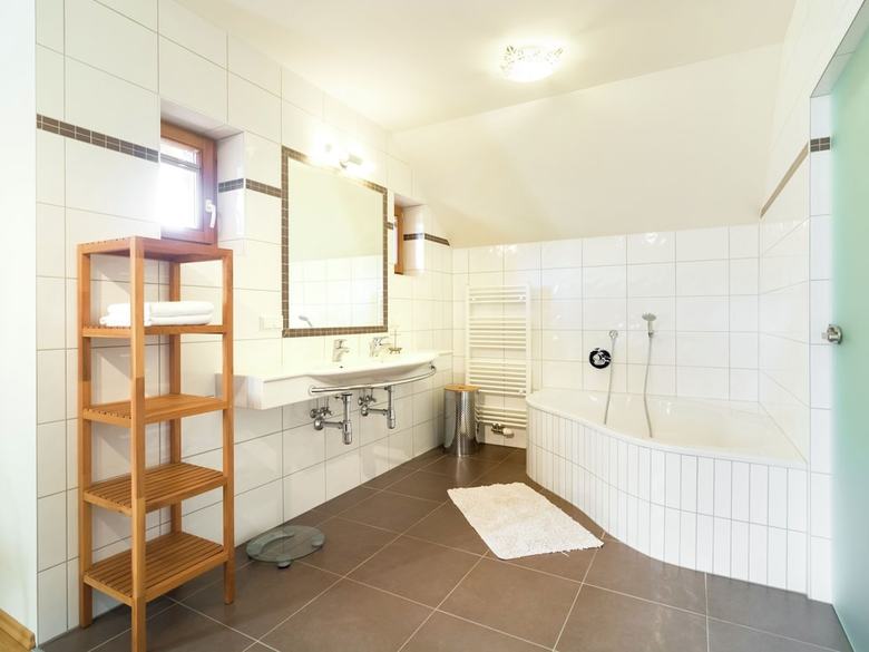 Plush Valley-view Chalet In Mauterndorf With Sauna