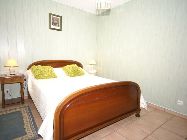 Beautiful Holiday Home In Saint-pons Near Forest