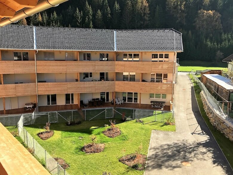 Modern Apartment In Tamsweg With Garden