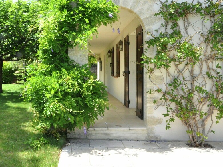 Villa With Private Pool And Splendid View On The Mont Ventoux