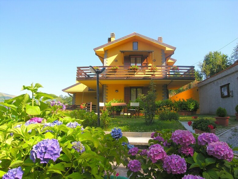 Apartment In Cutigliano With Terrace, Garden, Bbq, Pool