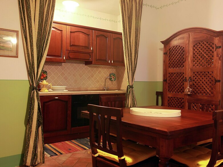 Authentic Villa With Swimming Pool In Grosseto