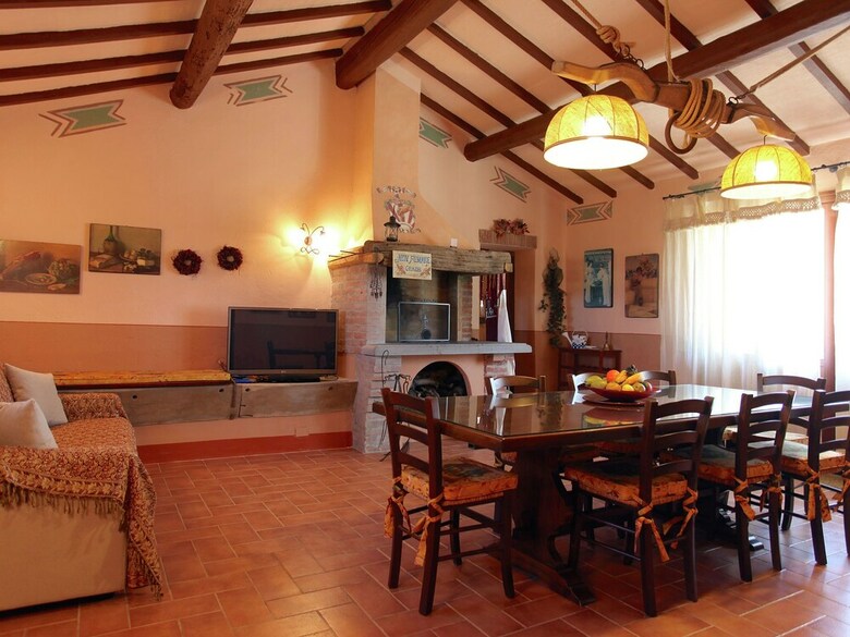 Authentic Villa With Swimming Pool In Grosseto