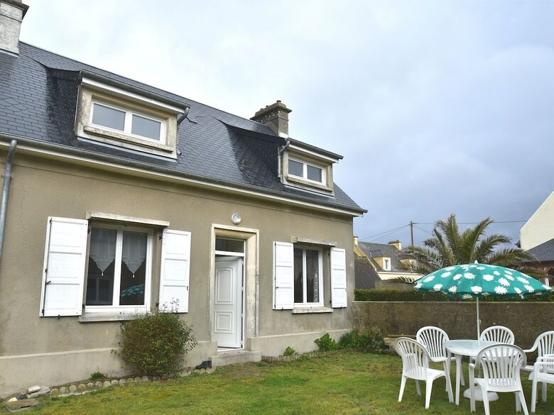 Modern Holiday Home Near Sea In Normandy