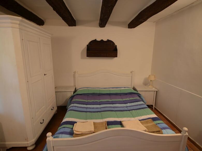Beautiful Villa With Private Swimming Pool, Garden And Panoramic View 10+5