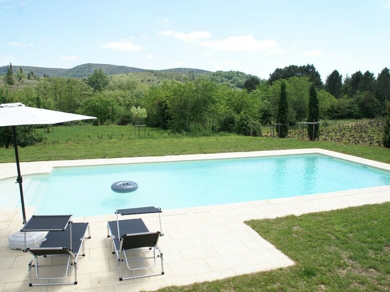 Restful Villa In Largenti�re With Swimming Pool