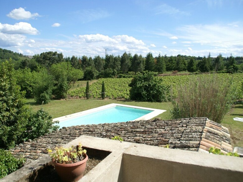 Restful Villa In Largenti�re With Swimming Pool