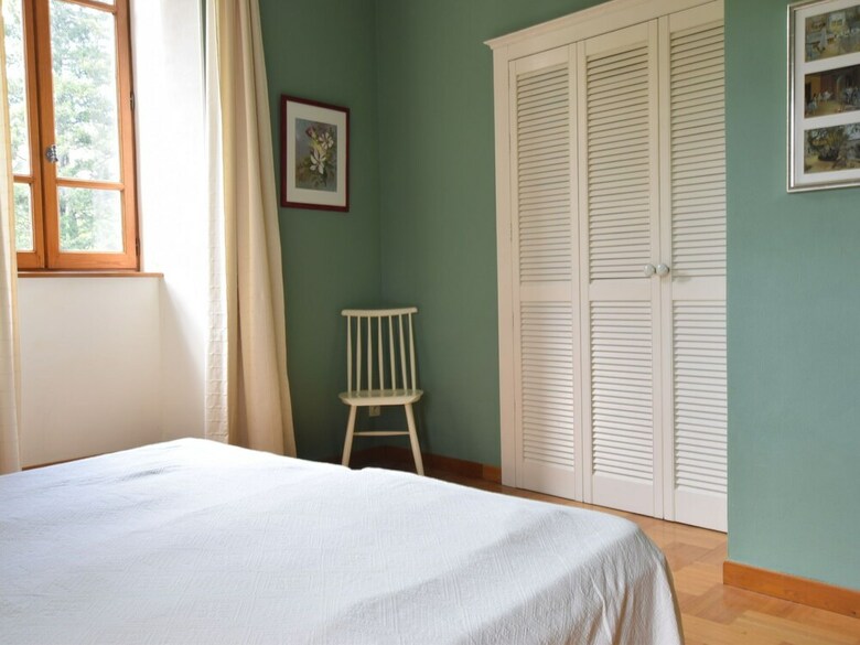 Restful Villa In Largenti�re With Swimming Pool