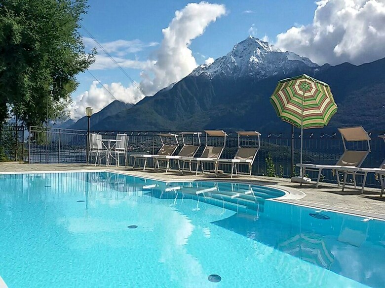 Modern Holiday Home With Swimming Pool In Gravedona