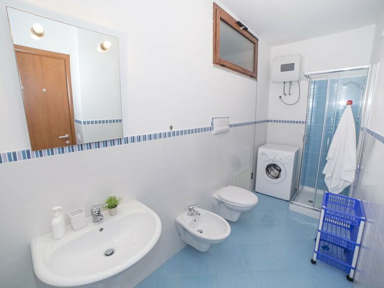 Panoramic Villa With Pool, 200 Meters From The Beach