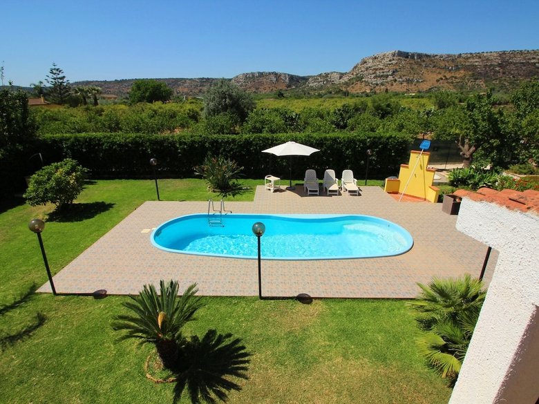 Fabulous Child-friendly Villa In Syracuse"