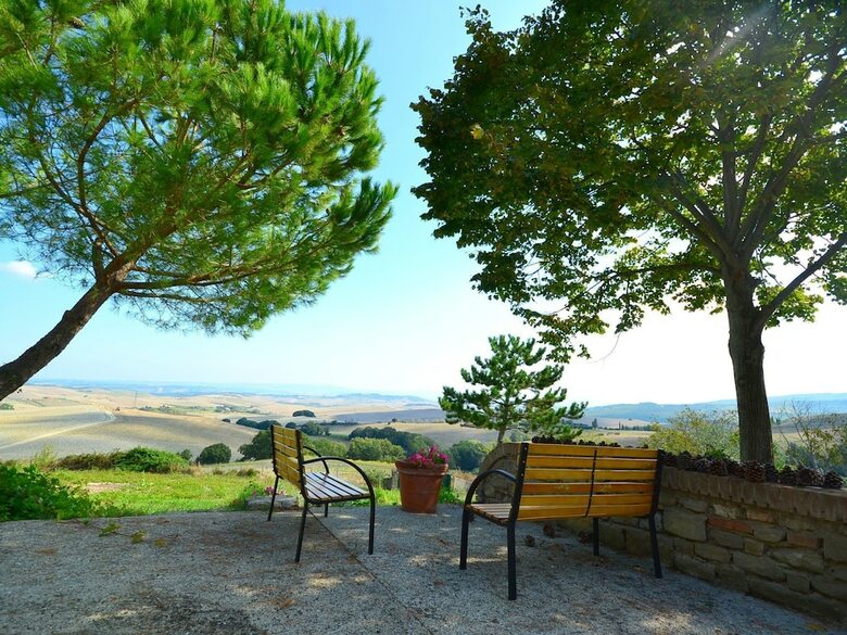Spacious Holiday Home In Chianni With Private Swimming Pool