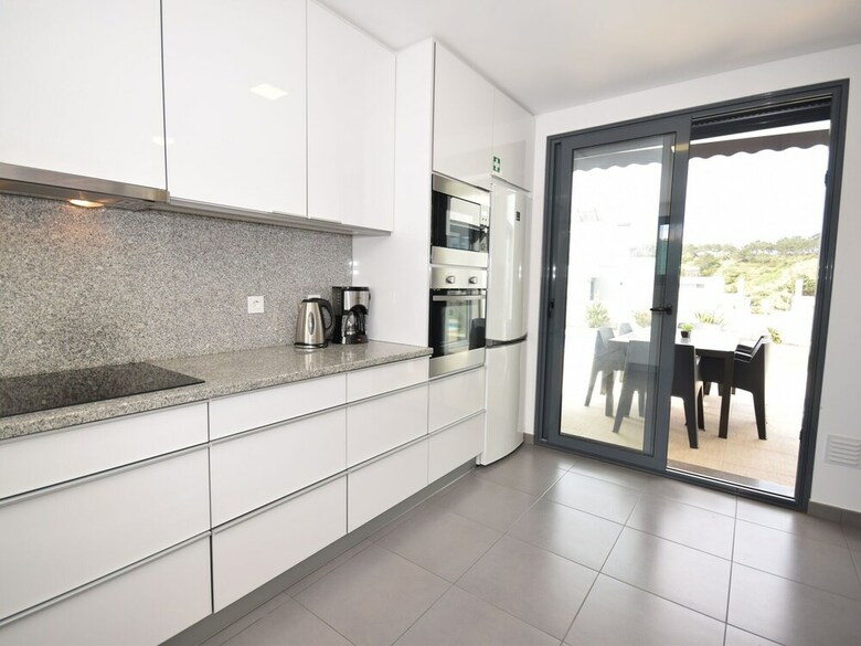 Lavish Villa In Foz Do Arelho With Private Swimming Pool