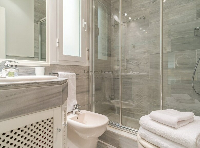 Apartamentos Retiro VI
