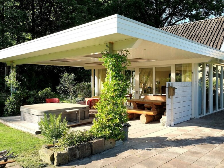 Beautiful Holiday Home In Oldenzaal With Jacuzzi