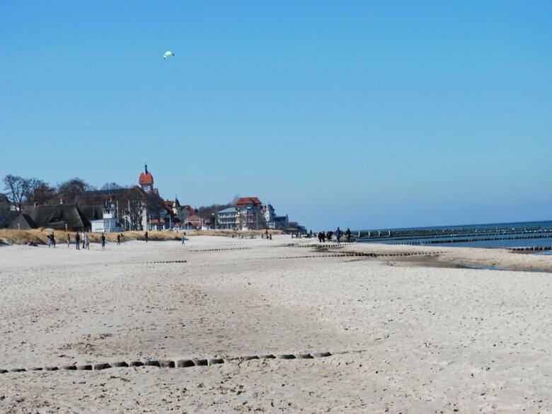 Cozy Holiday Home In K�gsdorf With Sea View