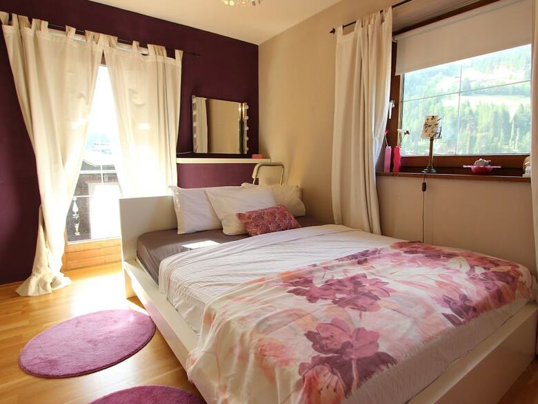 Luxurious Holiday Home In Kirchberg With Garden