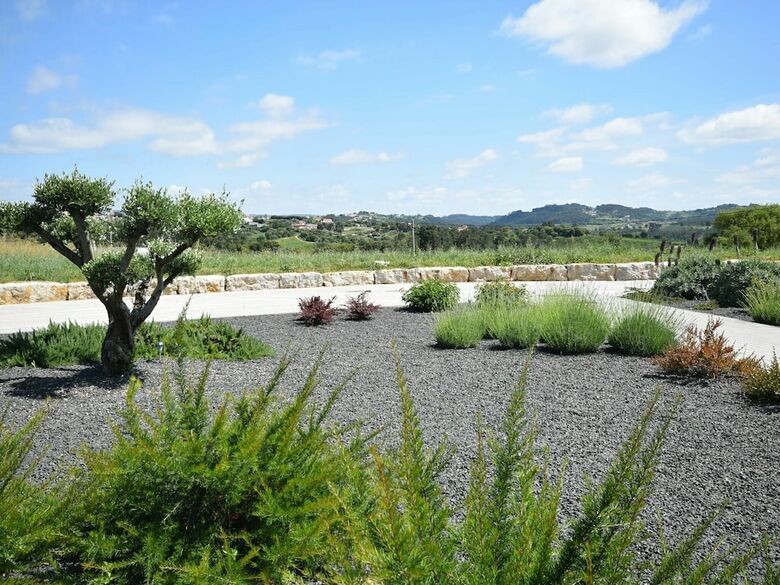 Modern Villa In Alcoba�a With Private, Heated Swimming Pool